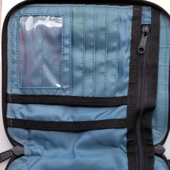 Edfie Bauer Bags Eddie Bauers Travel Pouch Poshmark